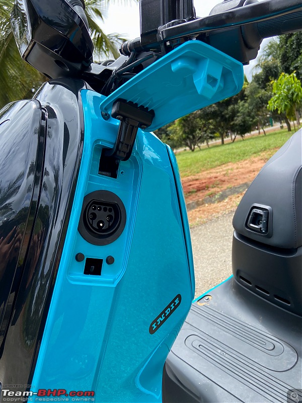 River Indie electric scooter Review-2023_river_indie_exterior_17.jpg