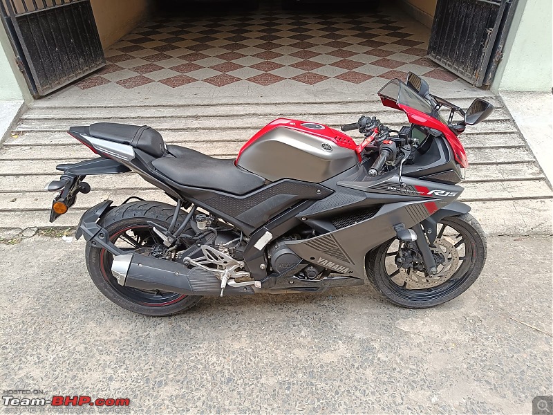 Share your Used Motorcycle experience here-r15-right-side-view.jpeg