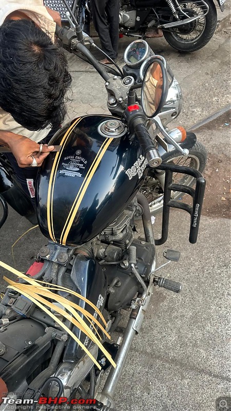 Bullet's Golden Pinstripes on a Thunderbird 350!-whatsapp-image-20241220-15.00.31.jpeg