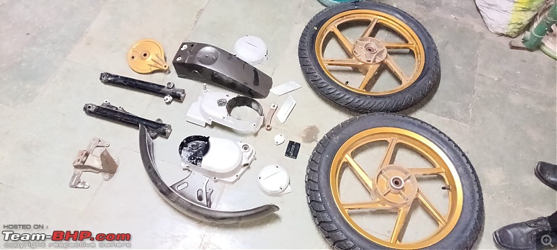 My Barn Finds: Yamaha RD 125 & RD 200-6c5937ec594c4583881ebd3d9708343b.jpeg