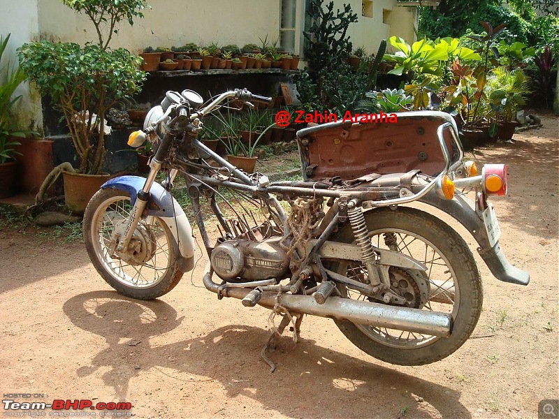 1996 Yezdi Roadking being restored-rd-brfore.jpg