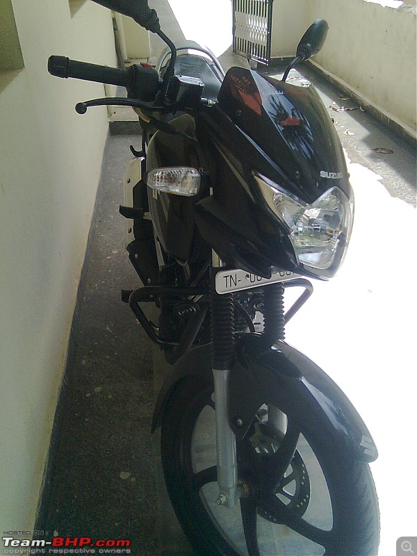 Review of Suzuki GS 150R-front2.jpg