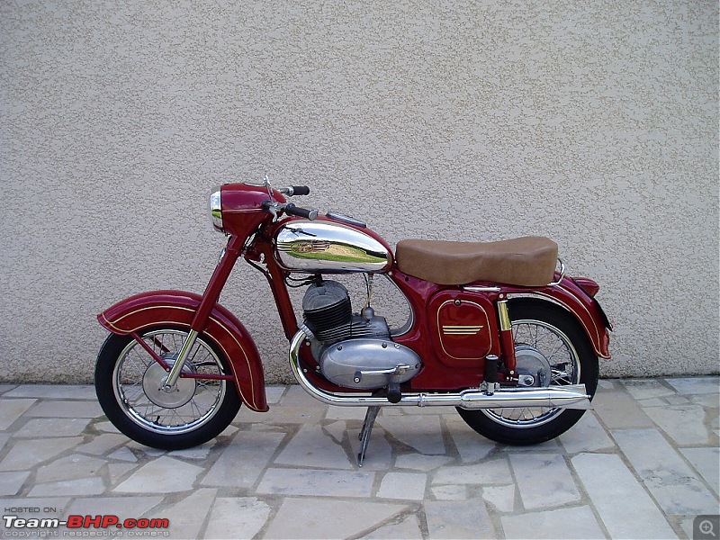 Bikes of yesteryear and long forgotten : Anybody still riding them?-jawa_354_.jpg