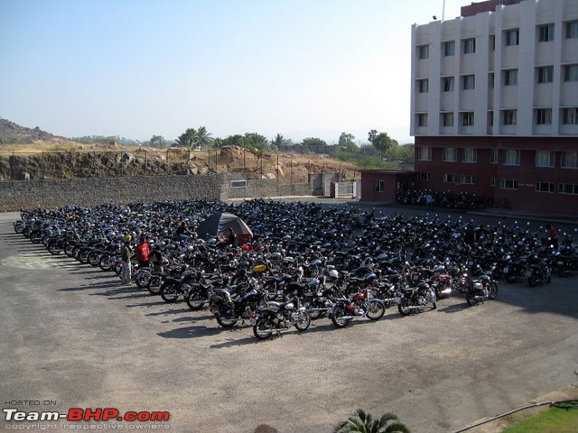 All T-BHP Royal Enfield Owners- Your Bike Pics here Please-img_1403.jpg