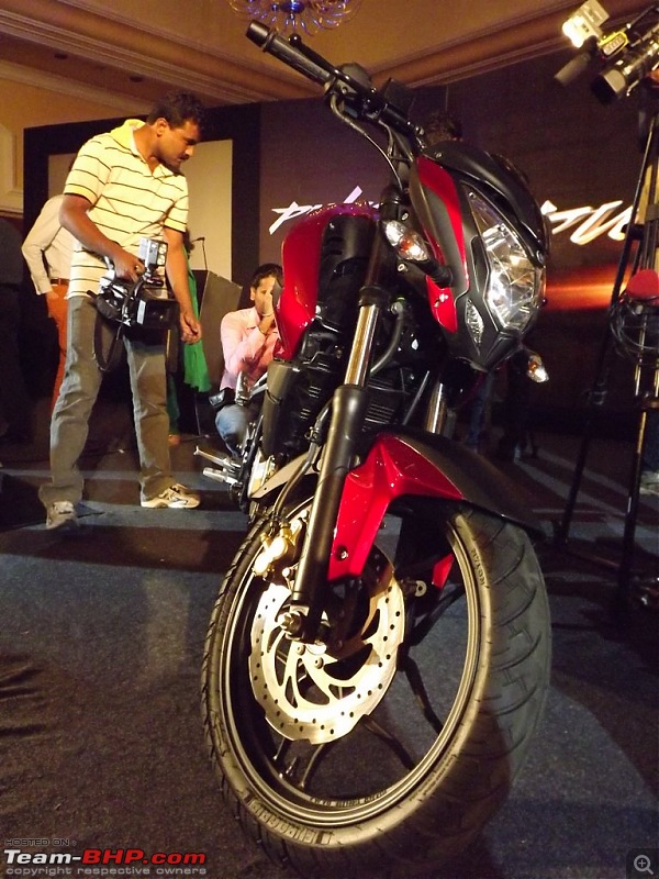 The All New Bajaj Pulsar 200NS Unveiled! Update: Rs 84,096- ex showroom Pune-f-fork.jpg