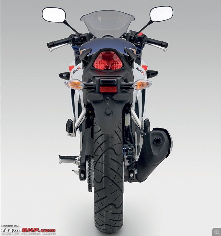 Honda CBR250R ABS vs KTM Duke 200. EDIT : The CBR it is!-03hondacbr250.jpg