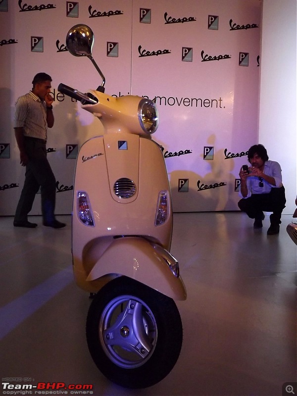 Rebirth : Vespa Scooters Launched in India @ Rs. 66,000-front-view-5.jpg