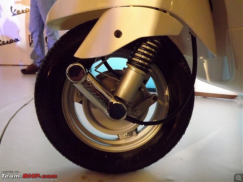 Rebirth : Vespa Scooters Launched in India @ Rs. 66,000-suspension-3.jpg