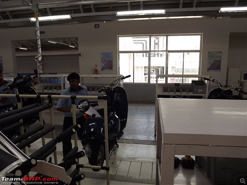 Pics & Report: At Piaggio's new Vespa Plant-assembly-line-10.jpg