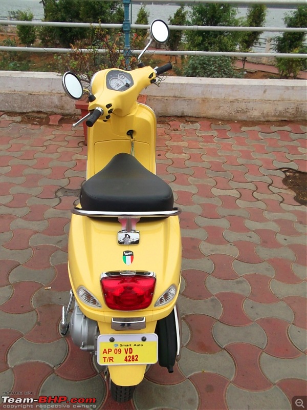 My Vespa LX 125 "Yellow Wasp" - Italian Art In Motion-vespa-tank-bund-shoot-003.jpg