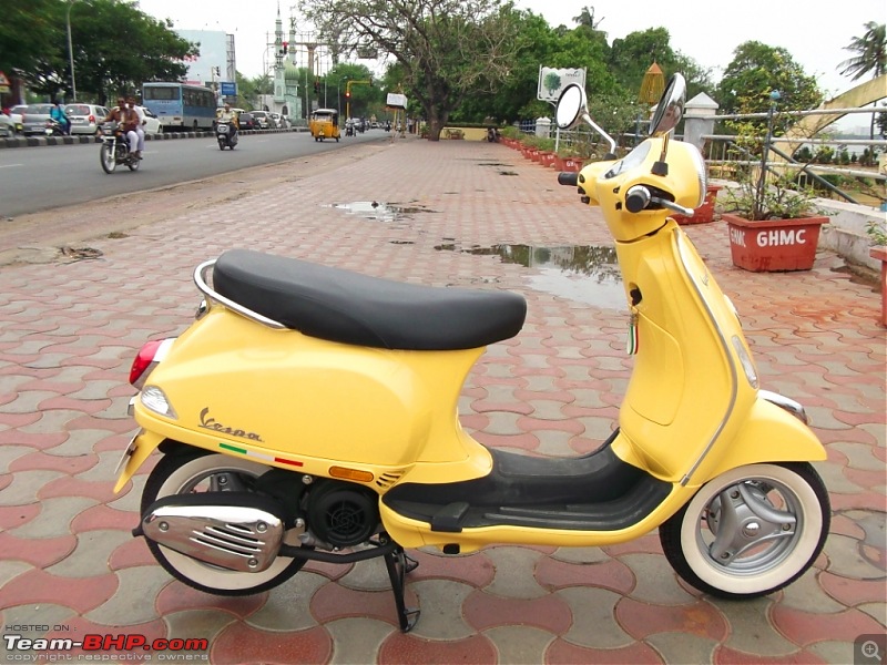 My Vespa LX 125 "Yellow Wasp" - Italian Art In Motion-vespa-tank-bund-shoot-007.jpg