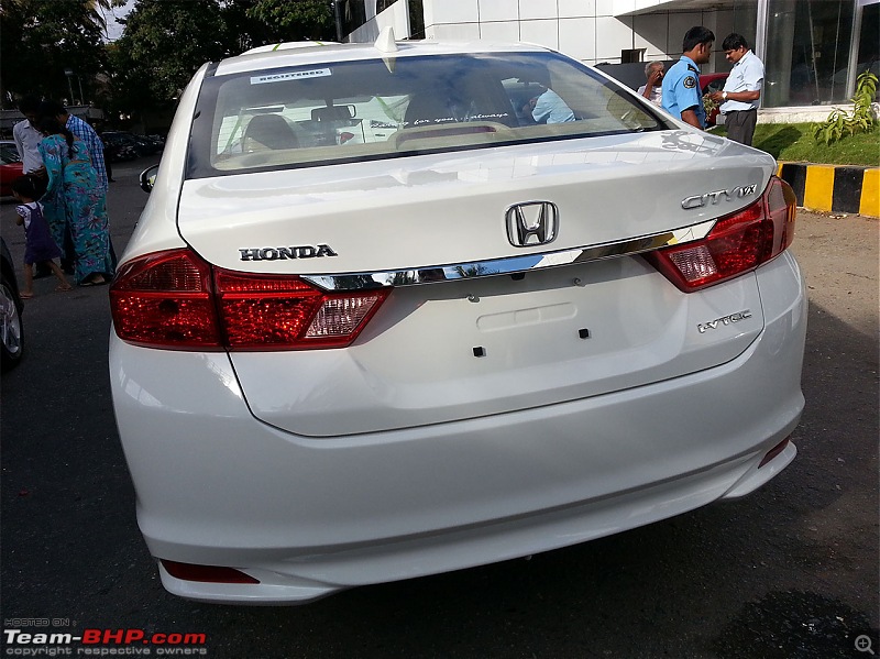 4th-gen Honda City : Official Review-car_0020_20140509_163157.jpg