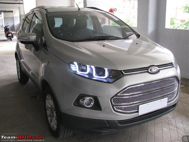 Ford EcoSport : Official Review-day_side_drl_on.jpg