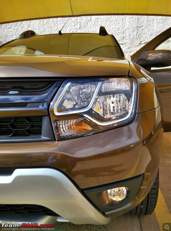 Renault Duster : Official Review-03.-head-lights.jpg