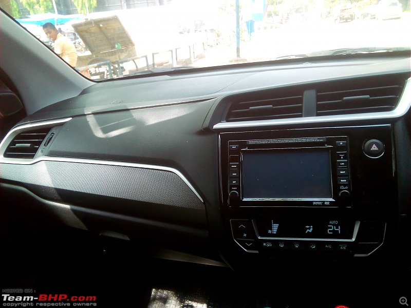 Honda BR-V : Official Review-dash-2.jpg