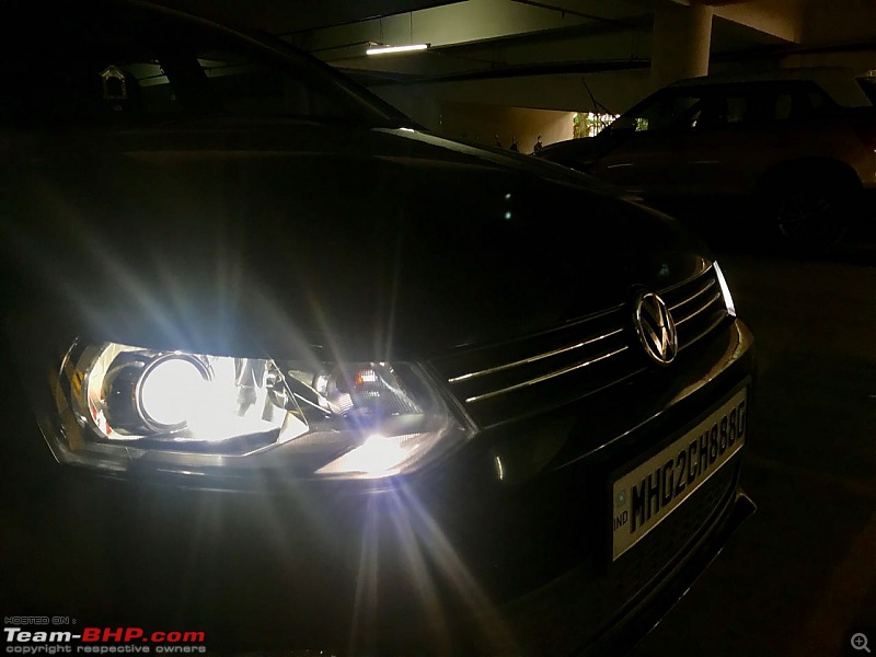 Volkswagen Polo : Test Drive & Review-projector-bulb-.jpg