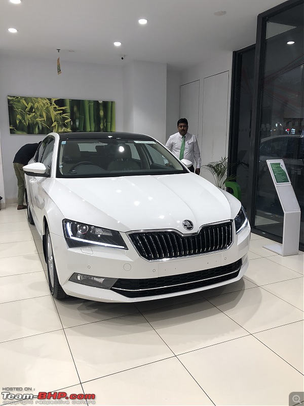 Skoda Superb : Official Review-0e332e82dd5541d79e6c6dd0408026f4.jpeg