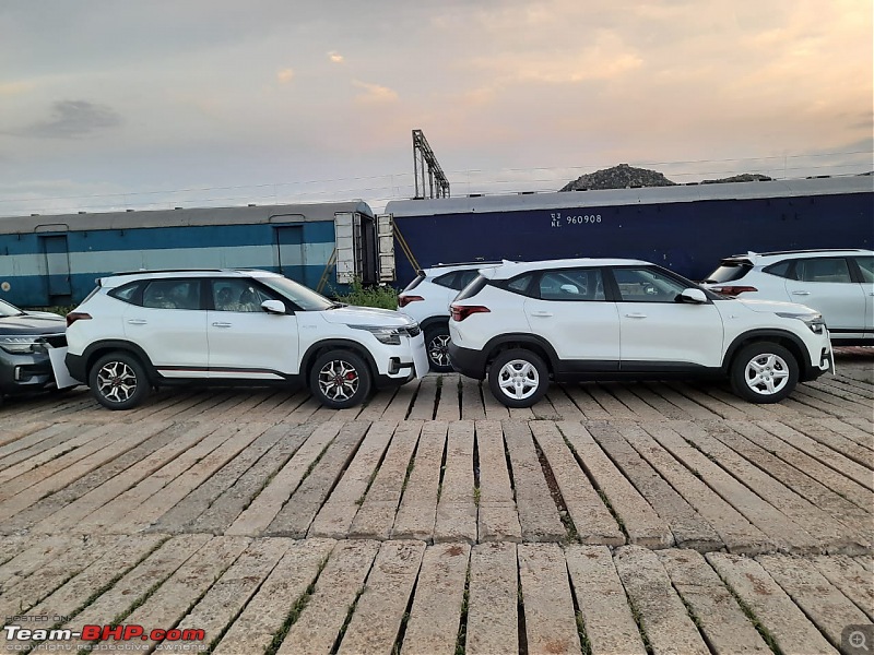 Kia Sonet : Official Review-eih95mlvkaeafqx.jpeg