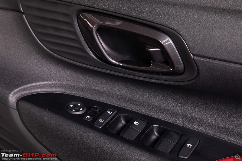 Hyundai i20 Review-i20-interior-7.jpg