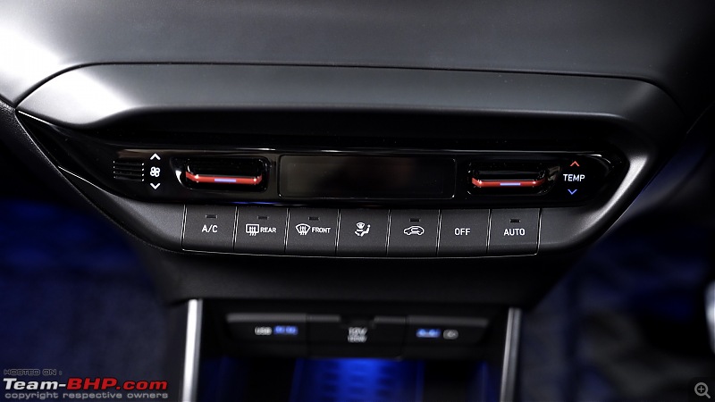 Hyundai i20 Review-i20-interior-18.jpg