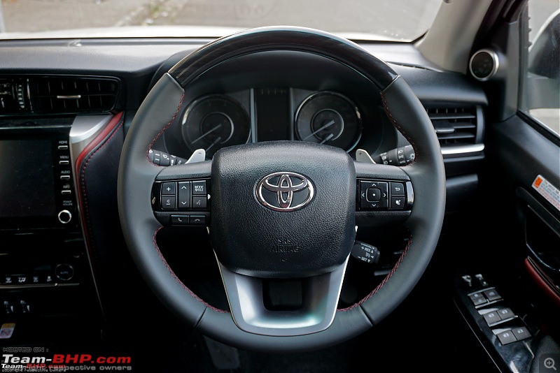 2021 Toyota Fortuner Legender & Facelift Review-2021toyotafortunerlegender02.jpg