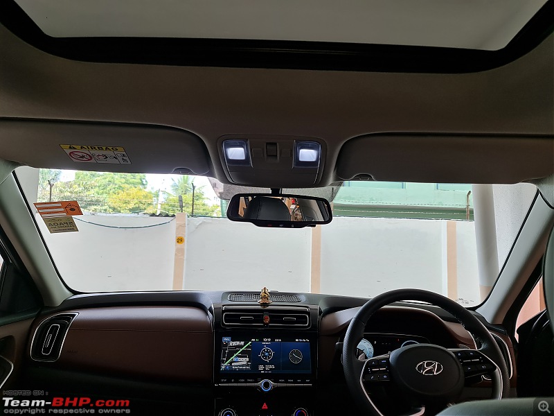 Hyundai Alcazar Review-windscreen.jpg