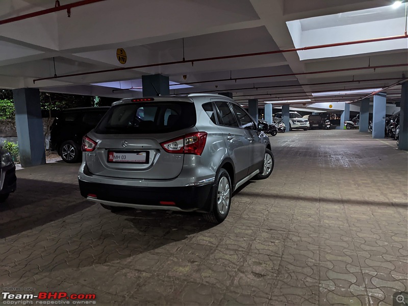 Maruti S-Cross : Official Review-parking-lot.jpg