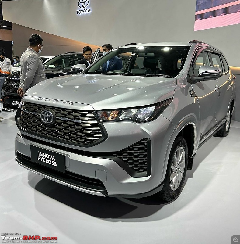 Toyota Innova Hycross Review-smartselect_20230116102721_instagram.jpg