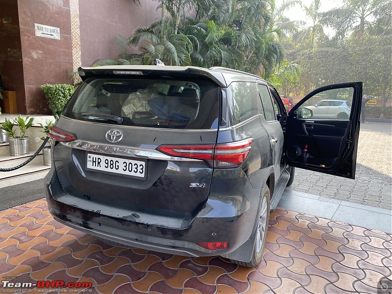 2021 Toyota Fortuner Legender & Facelift Review-140352b6f8544f50ae45d8fdc4e07281.jpeg