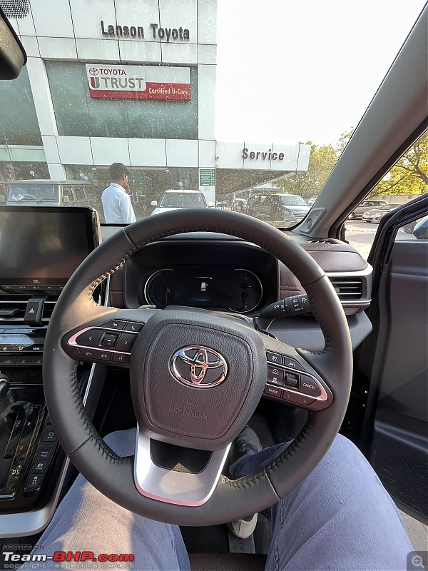 Toyota Innova Hycross Review-29181f61c2714d87987d3a5f60383a27.jpeg