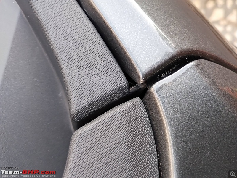 Tata Altroz 1.5L Diesel : Official Review-paint-peeling-primer-exposed.jpg