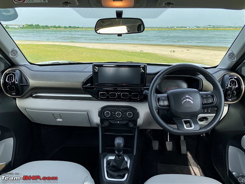 Citroen C3 Aircross Review-2023_citroen_c3_aircross_interior_01.jpg