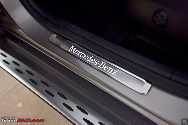 Mercedes GLC SUV Review-2023_mercedes_glc_interior_09.jpg