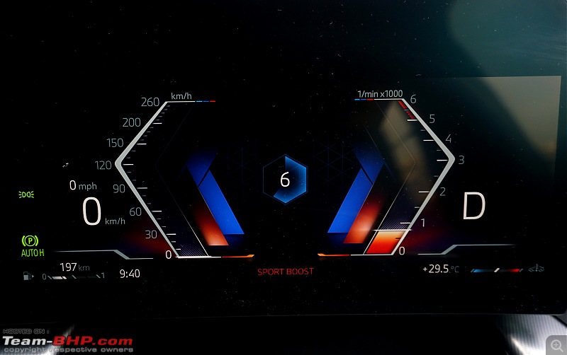 BMW X1 Review-2023_bmw_x1_interior_13.jpg