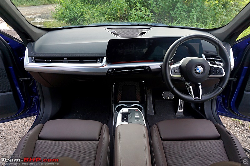 BMW X1 Review-2023_bmw_x1_interior_01.jpg