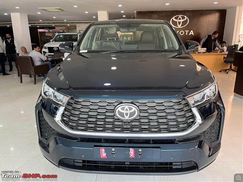 Toyota Innova Hycross Review-aaed725b6b2245cc987529fbdd694e96.jpeg