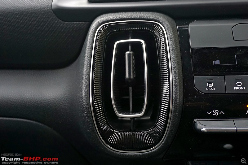 2024 Kia Sonet Facelift Review-2024_kia_sonet_facelift_interior_37.jpg