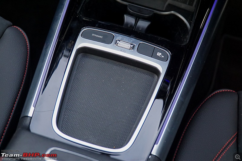 Mercedes-Benz GLA Facelift Review-2024_mercedes_gla_interior_30.jpg