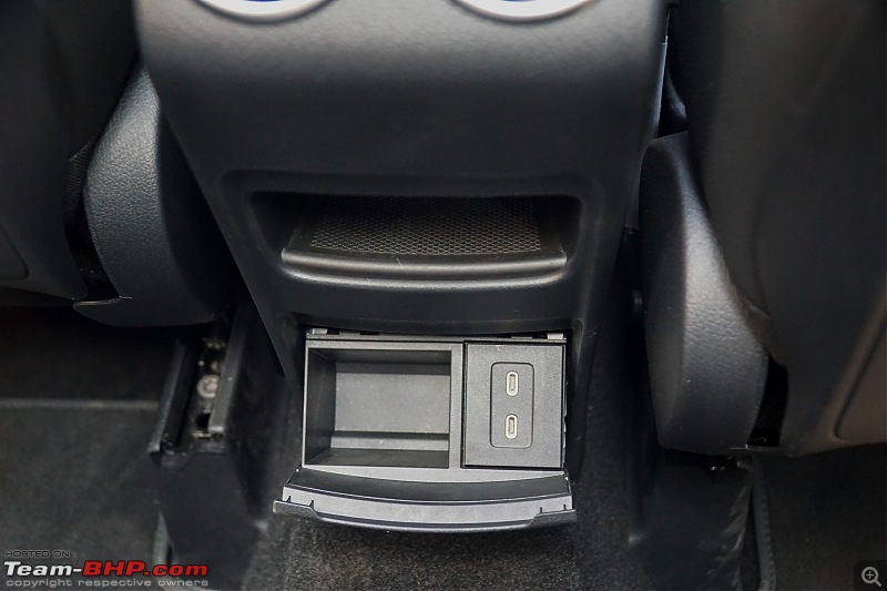 Mercedes-Benz GLA Facelift Review-2024_mercedes_gla_interior_40.jpg