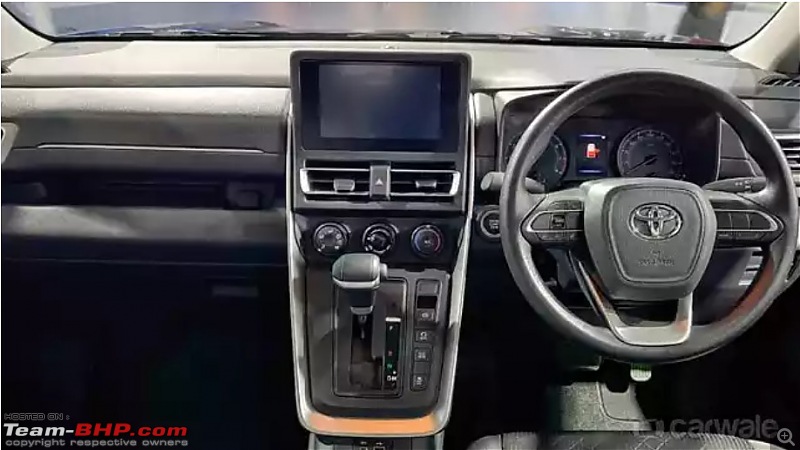 Toyota Innova Hycross Review-gx.jpeg