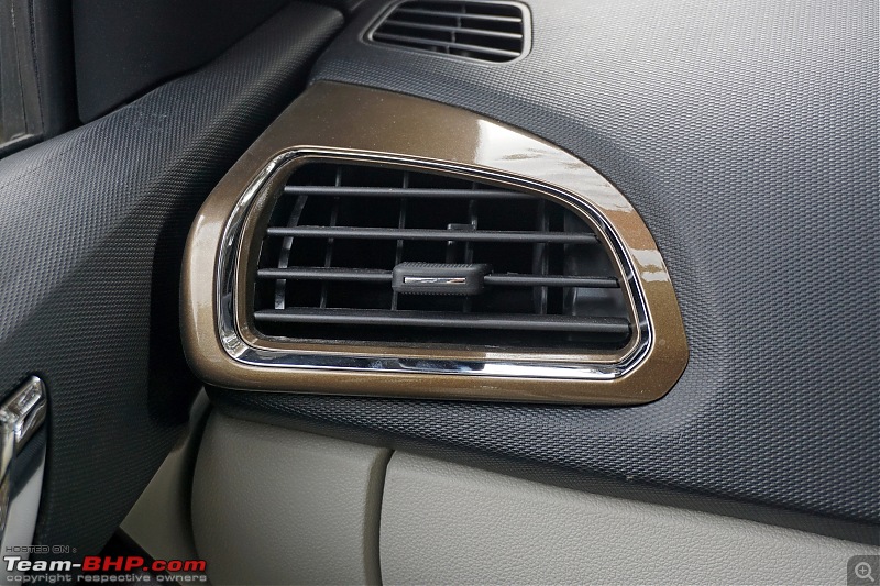 Tata Tigor iCNG AMT Review-2024_tata_tigor_cng_amt_interior_02.jpg