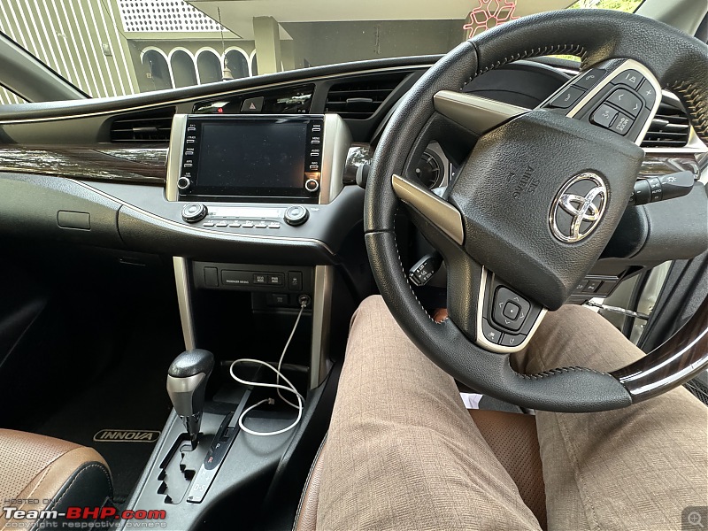 Toyota Innova Hycross Review-a9a207a581b24a8a84bff8b120d0097c.jpg