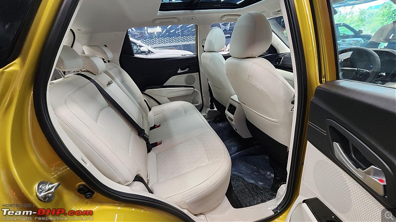 2024 Mahindra XUV 3XO Review-shared-image-4.jpg