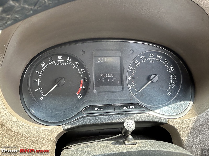 2014 Skoda Rapid 1.5L DSG : Official Review-img_7076.jpg