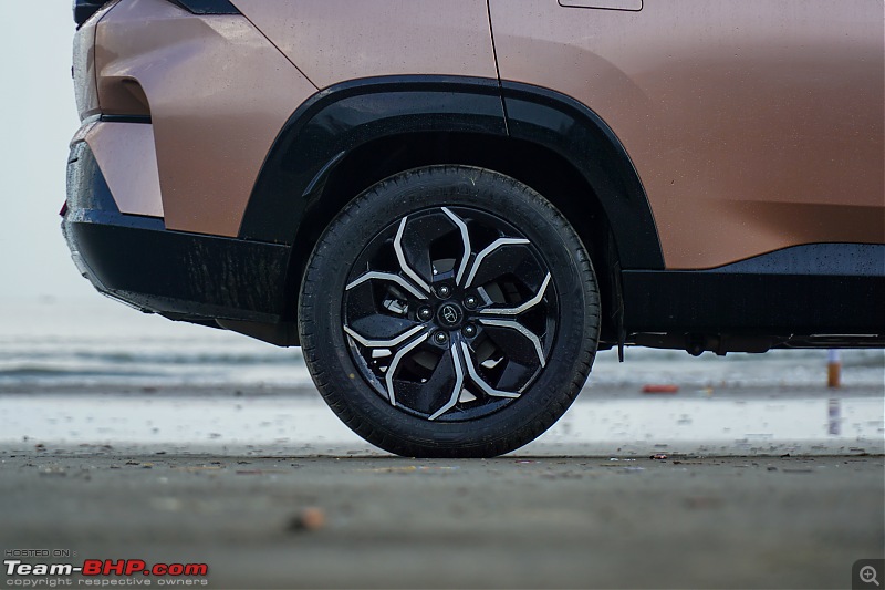 Tata Curvv Review-2024_tata_curvv_ice_exterior_13.jpg
