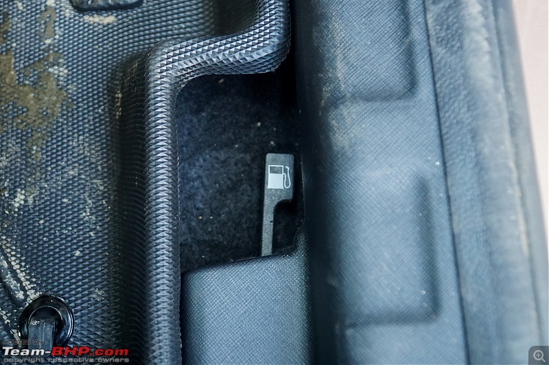 Tata Curvv Review-2024_tata_curvv_ice_interior_12.jpg