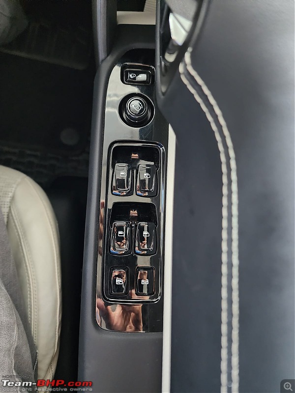 Mahindra Thar Roxx Review-whatsapp-image-20240922-16.00.16-3.jpeg