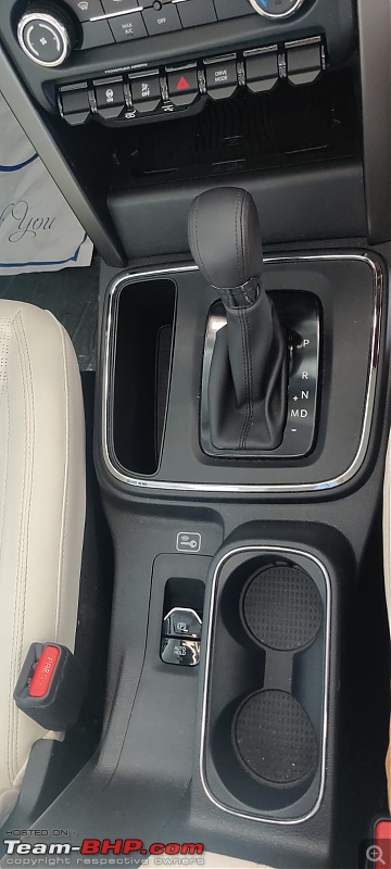 Mahindra Thar Roxx Review-04-ax5-cubbyholes.jpeg