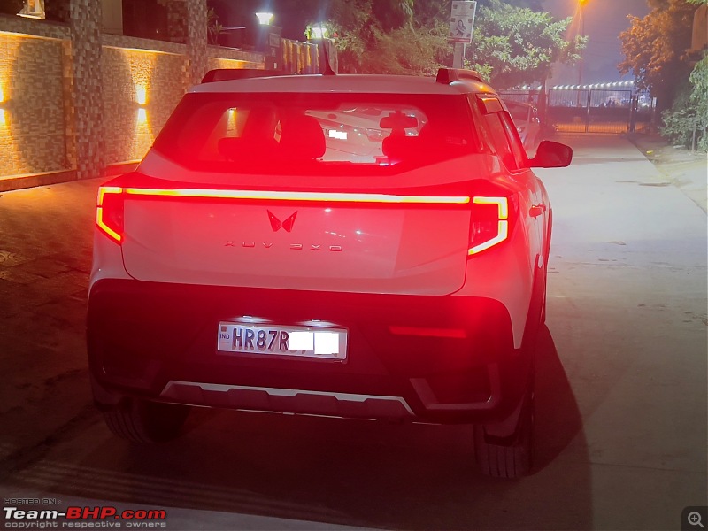 2024 Mahindra XUV 3XO Review-night.jpg