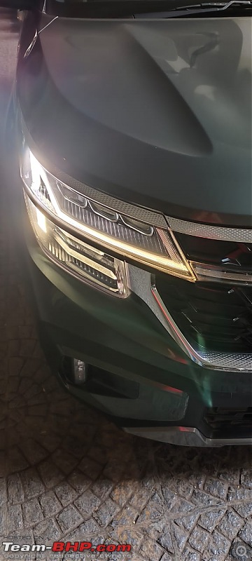 2023 Kia Seltos Facelift Review-old-right.jpeg